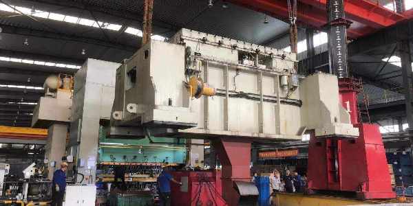 大型機(jī)械設(shè)備吊裝哪家好