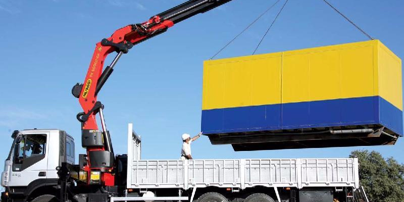 設備吊裝公司哪家好？  設備吊裝要注意哪些安全事項。